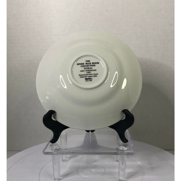 The Spode Blue Room Collection Floral Teacup and Saucer - Picture 5 of 13